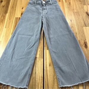 ZARA Girls Gray Wide Leg Jeans Raw Hem Cropped Size 9 (134)